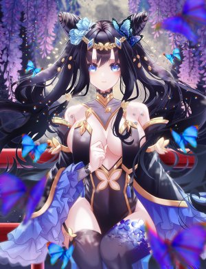 原创,ktmzlsy720,长发,single,長身像,脸红,视线正对,前发,露胸,碧眼,黑发,露肩,巨乳,坐姿